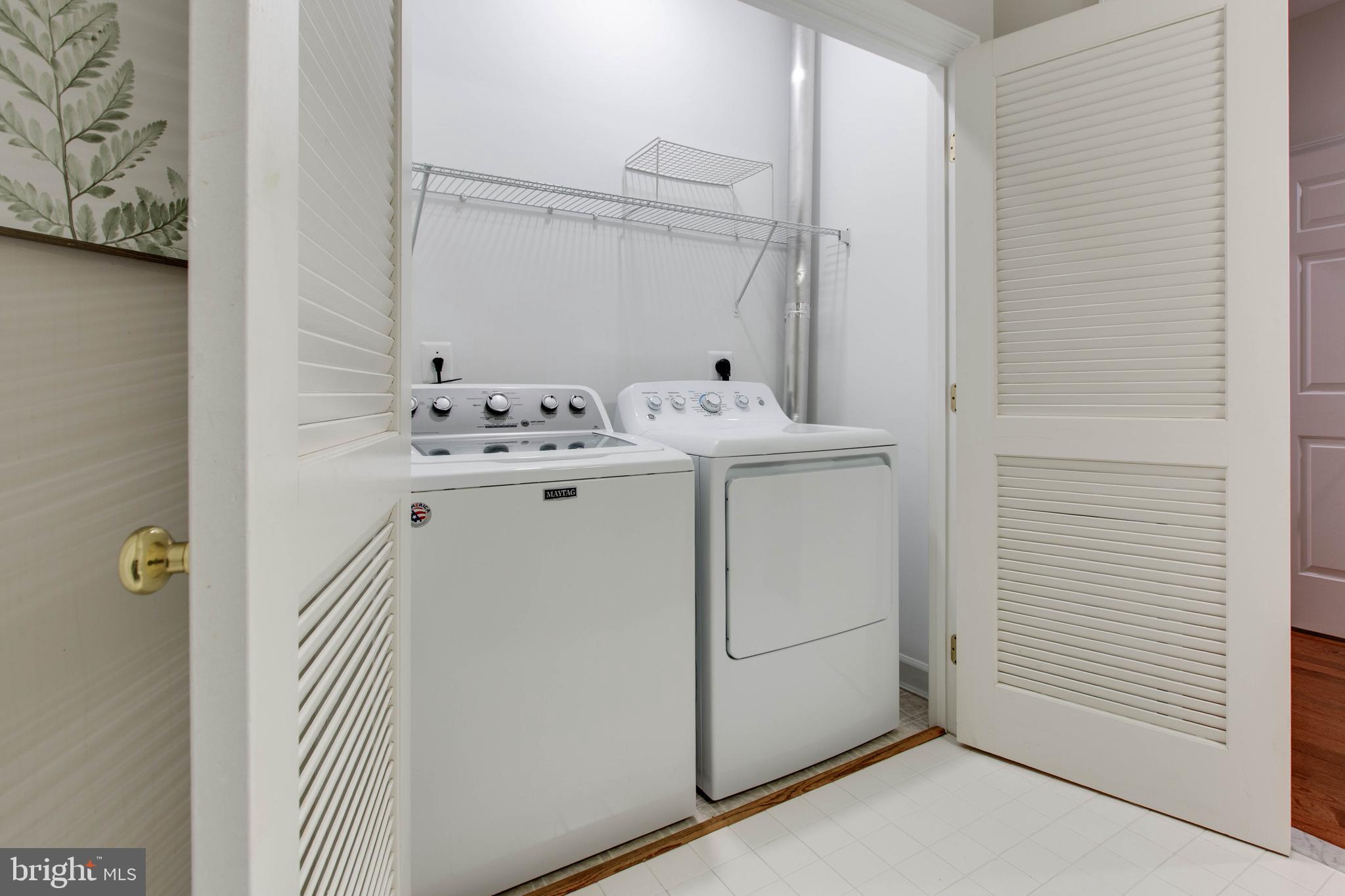 2610 Legends Way Ellicott City, MD 21042 - Photo 37 of 53 a utility room with dryer and washer