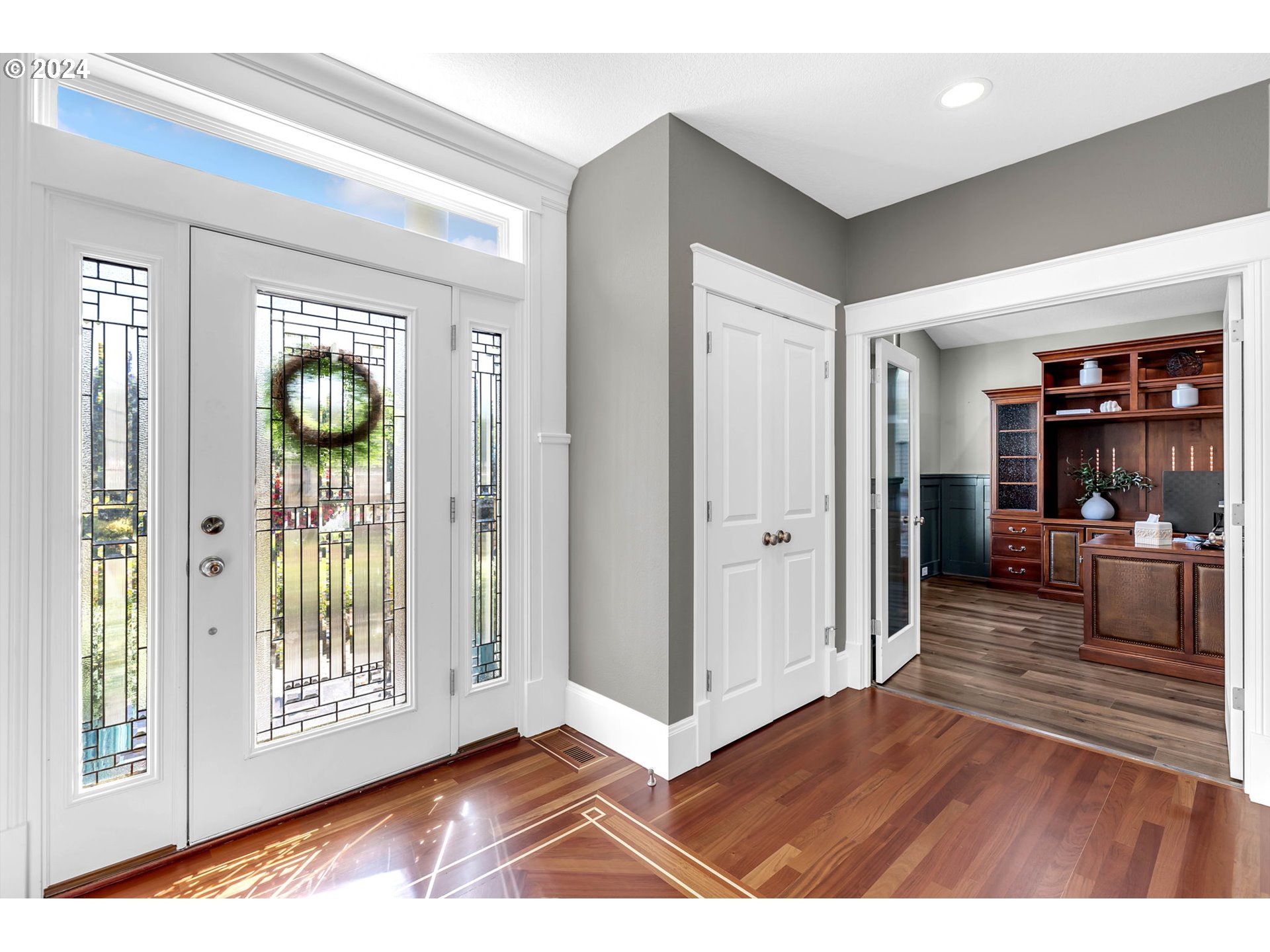 Entrance/Foyer
