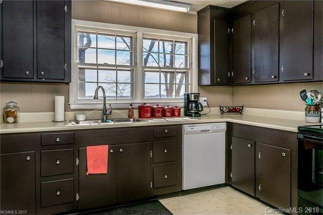 2356 Pea Ridge Road Mill Spring, NC 28756 - Photo 6 of 20
