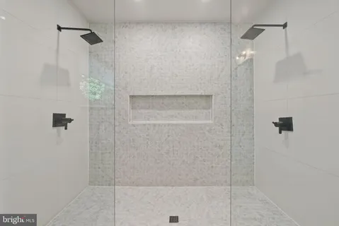 $2,499,900 | 1335 North Pegram Street, Alexandria, VA 22304