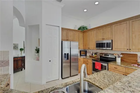 $625,000 | 20515 Foxworth Circle, Estero, FL 33928