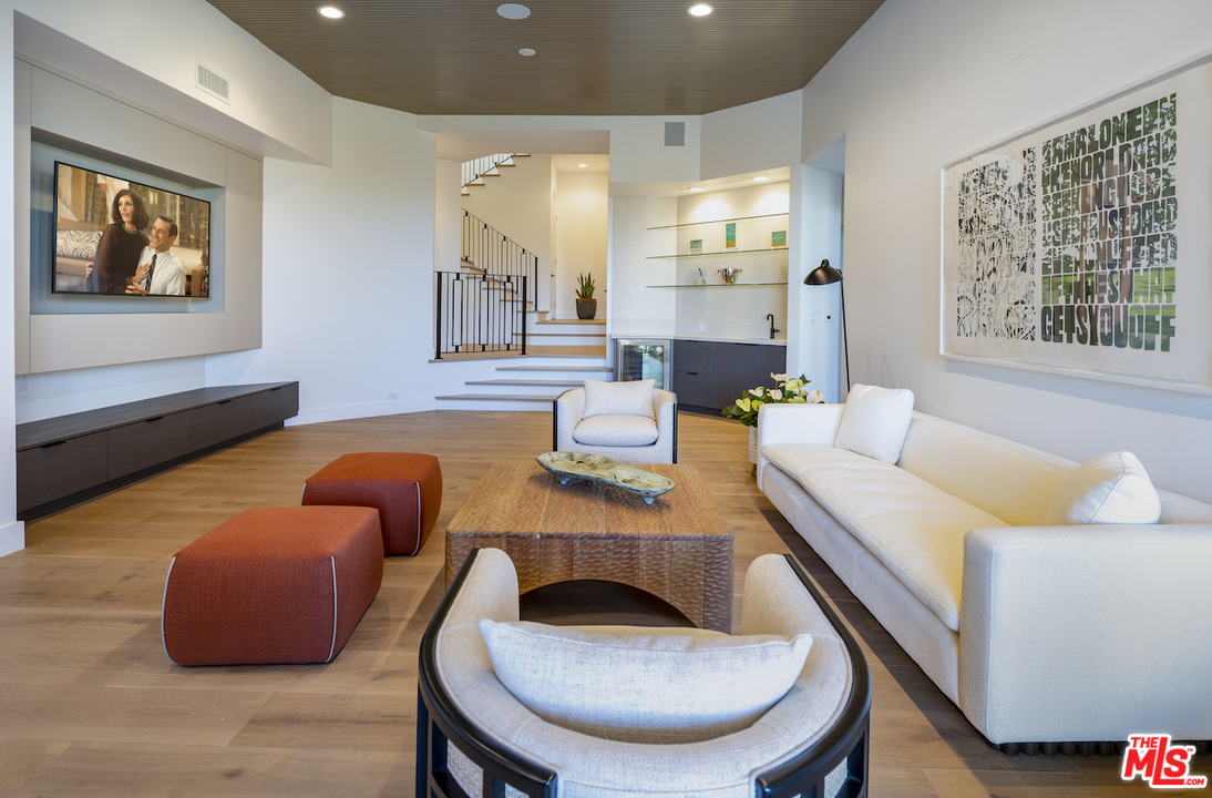 1852 Bel Air Road Los Angeles, CA 90077 - Photo 38 of 47