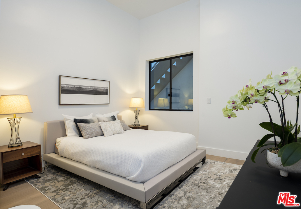 1852 Bel Air Road Los Angeles, CA 90077 - Photo 43 of 47