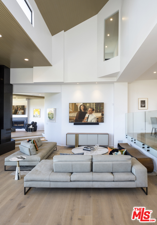 1852 Bel Air Road Los Angeles, CA 90077 - Photo 6 of 47
