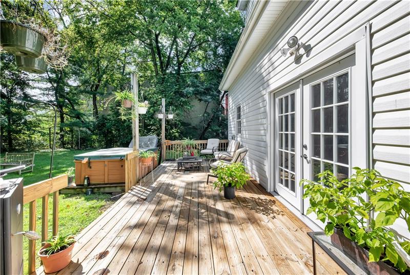 871 Pine Hollow Road McKees Rocks, PA 15136 - Photo 4 of 25