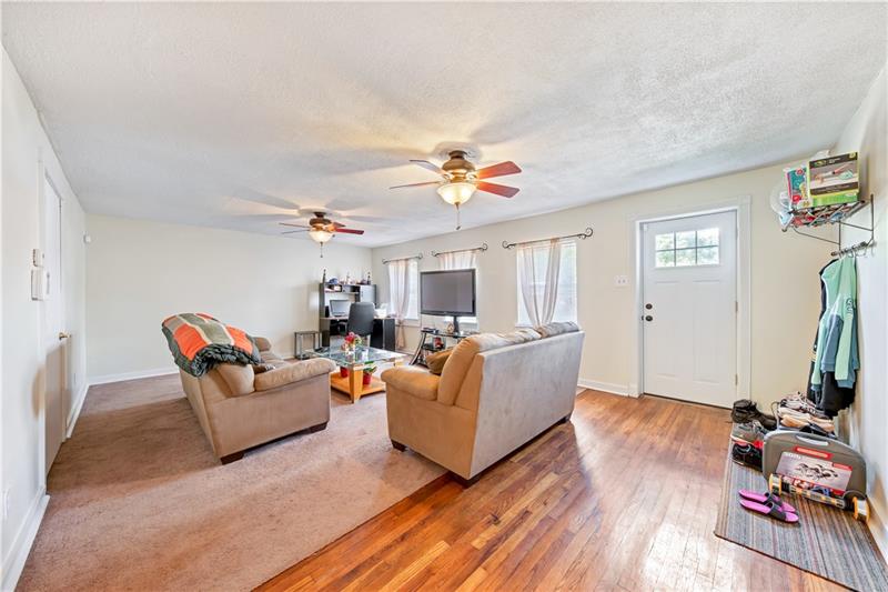 871 Pine Hollow Road McKees Rocks, PA 15136 - Photo 8 of 25