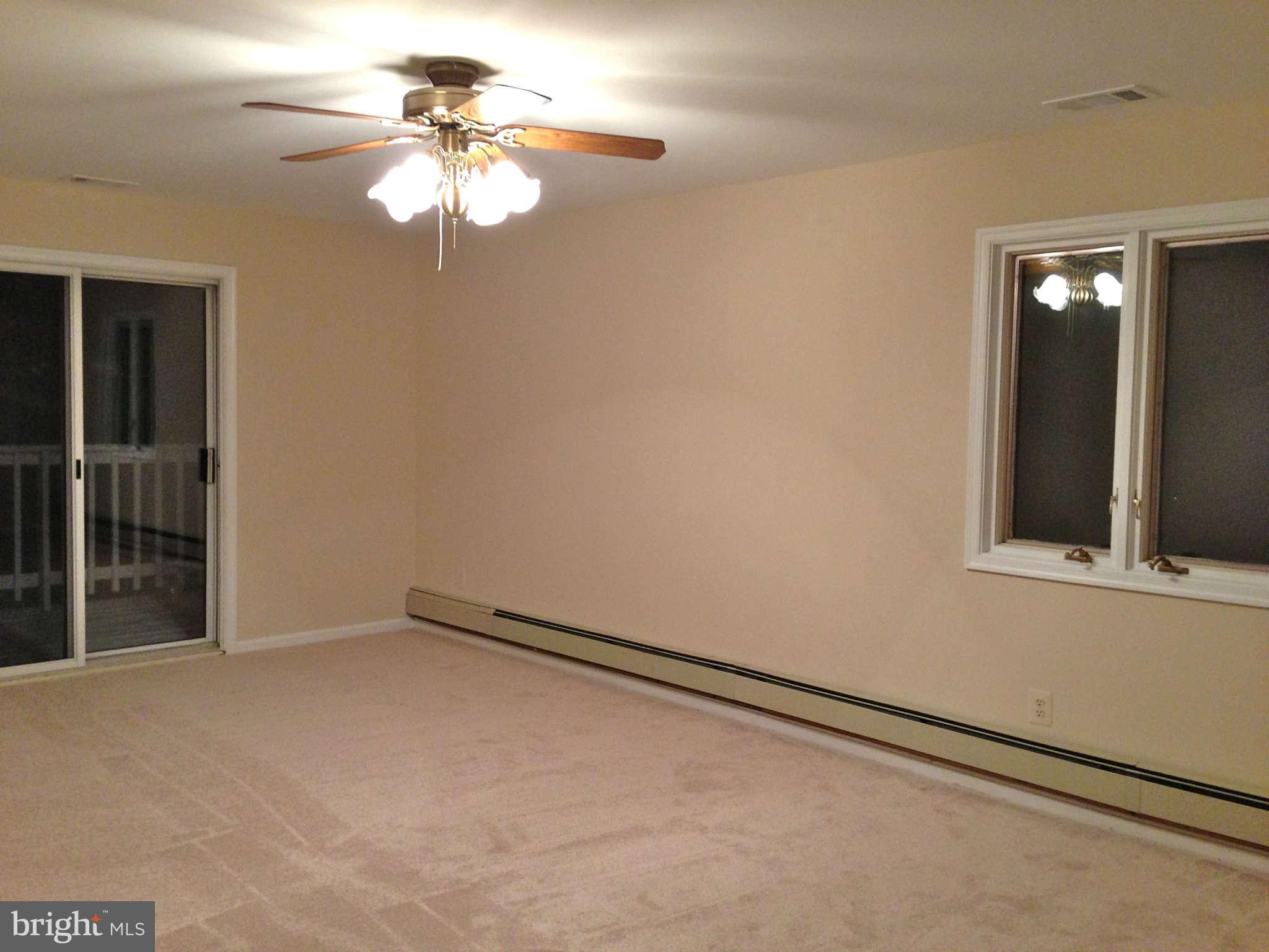 6504 Elmdale Road Alexandria, VA 22312 - Photo 19 of 28 Bedroom (Master)