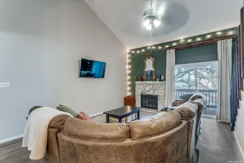 $150,000 | 10527 Perrin Beitel, Unit C205, San Antonio, TX 78217