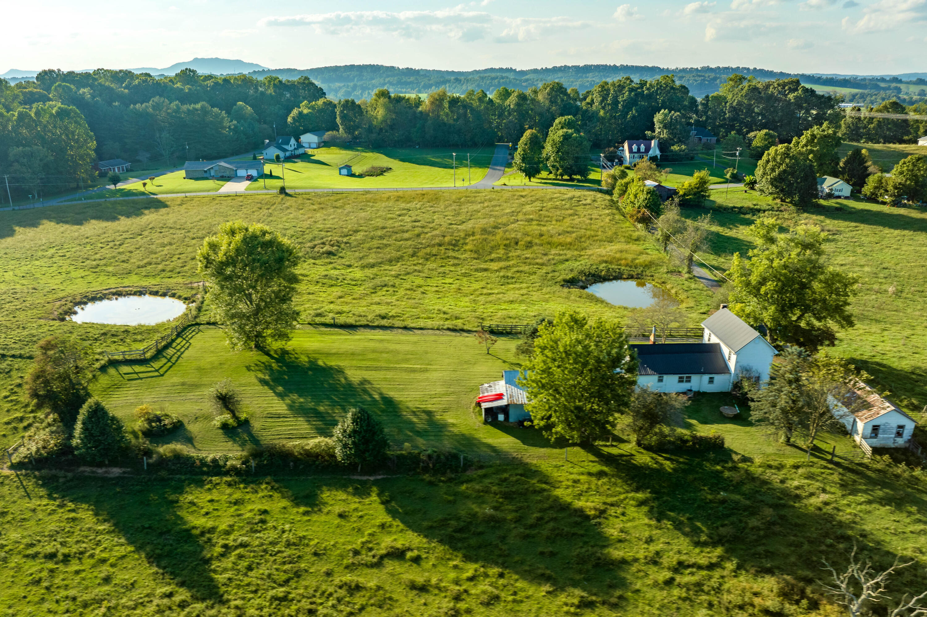 1016 Harmony Road Jonesborough, TN 37659 - Photo 56 of 98 1016 Harmony Rd (25 of 98)
