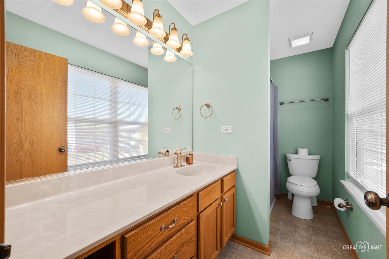 703 Kristen Street Plano, IL 60545 - Photo 15 of 27