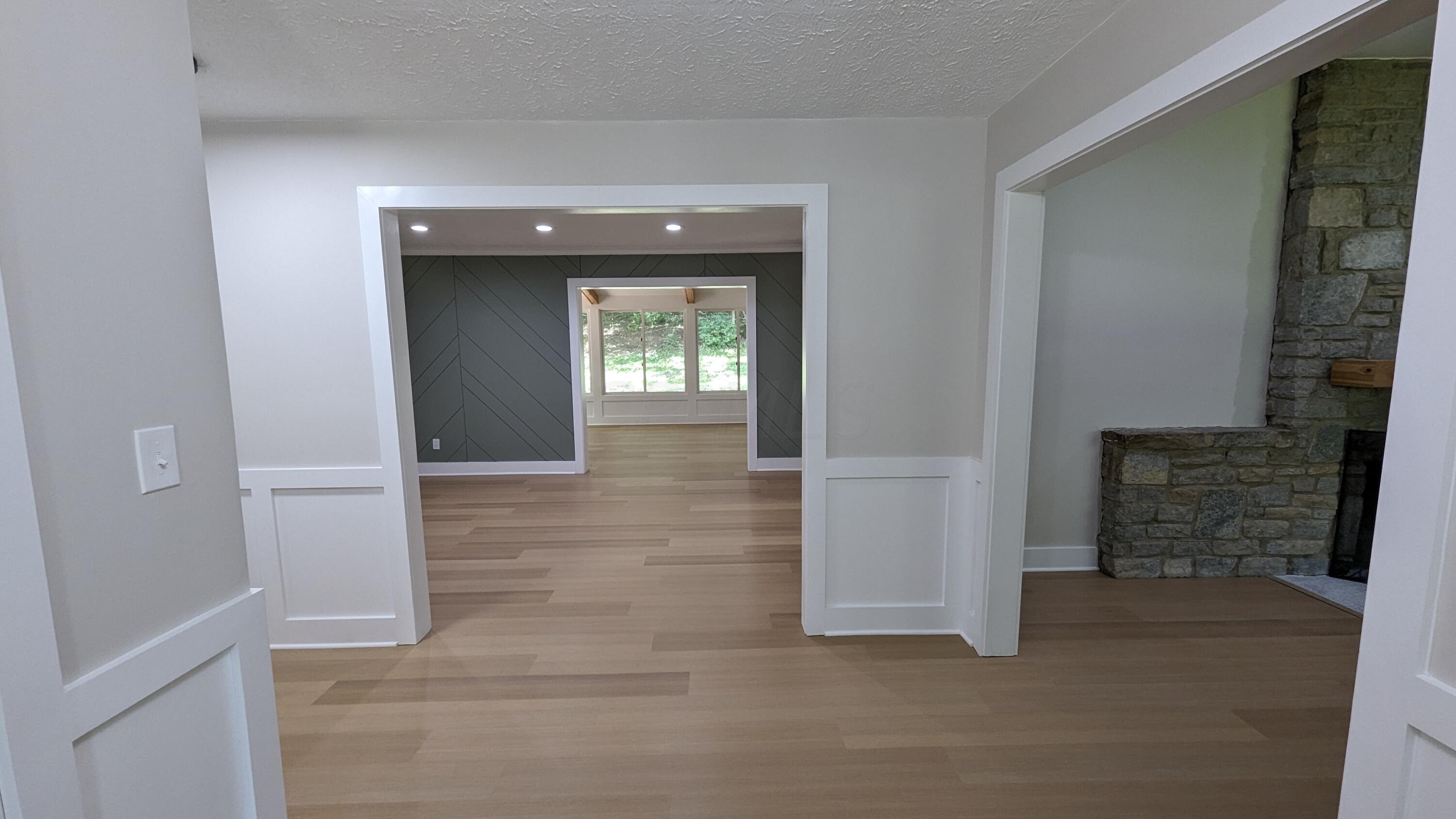 8380 Riverside Drive Powell, OH 43065 - Photo 21 of 71 PXL_20230711_183117554.MP