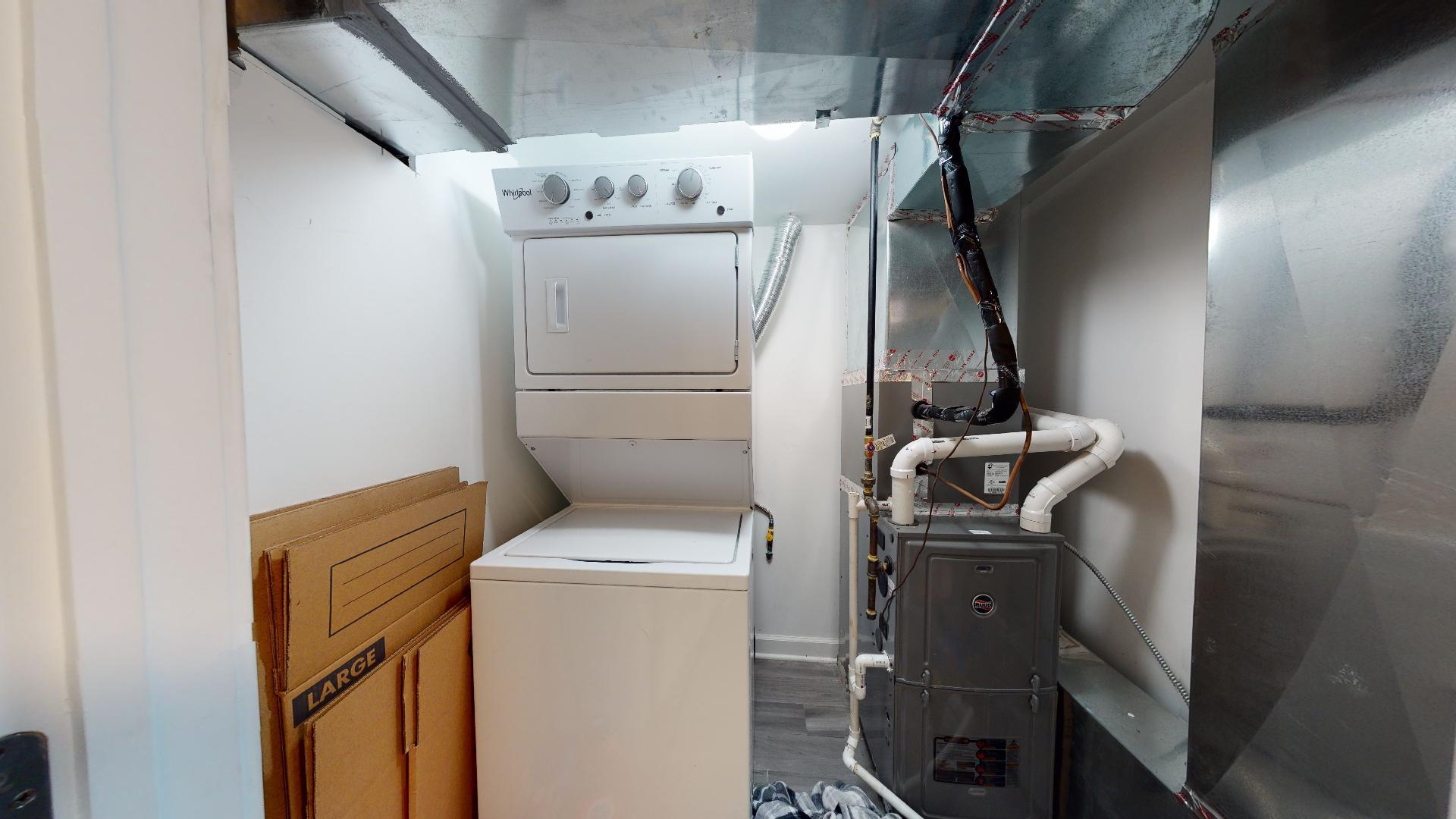 3650 West Eddy Street, Unit 1 Chicago, IL 60618 - Photo 9 of 10