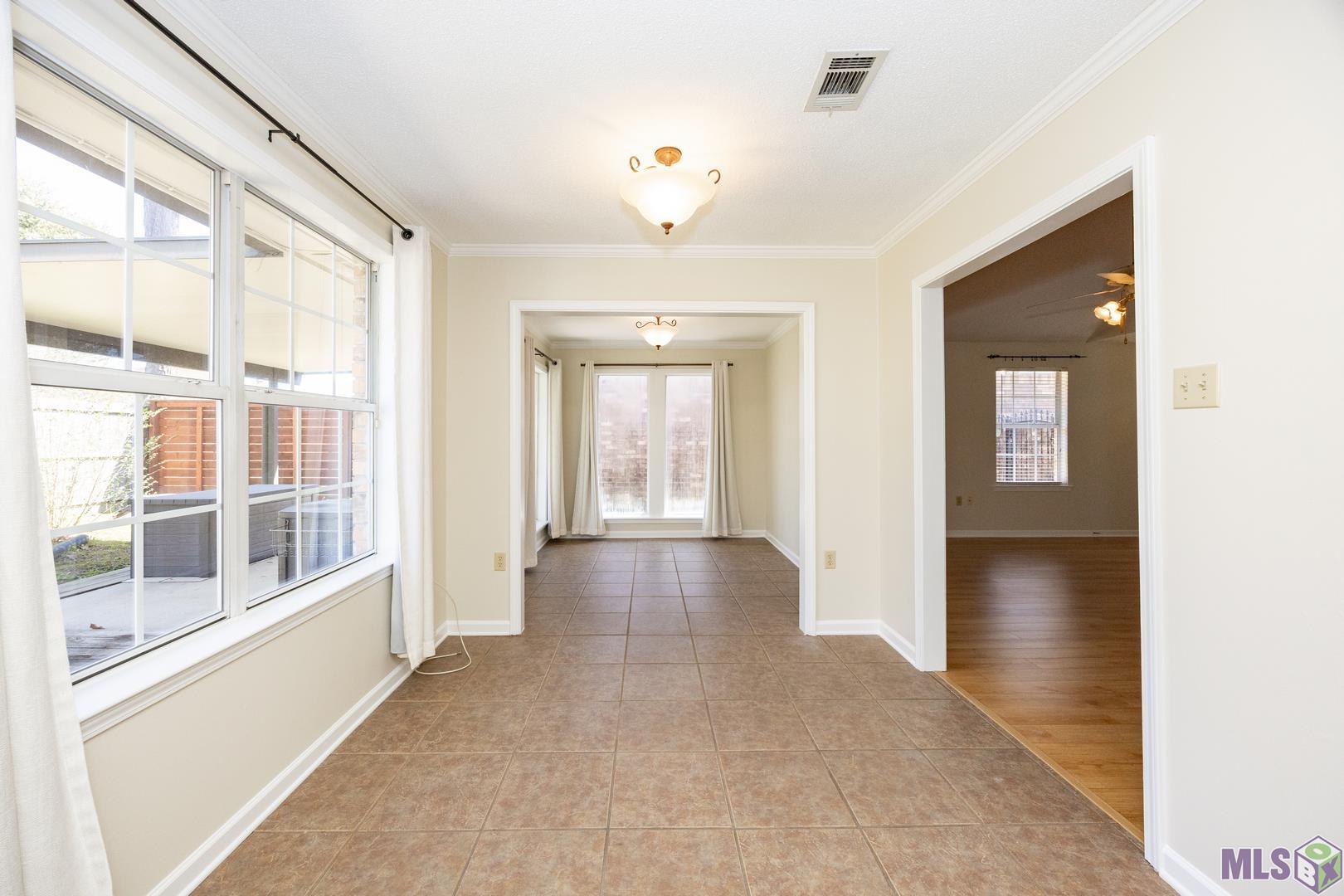 2021 South Flannery Road Baton Rouge, LA 70816 - Photo 9 of 21 Gallery Image 9
