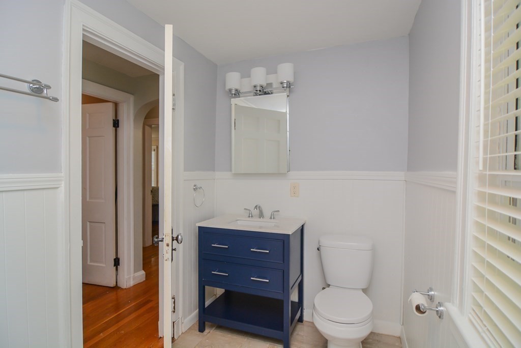 8 Landon Road Milton, MA 02186 - Photo 24 of 36 Gallery Image 24