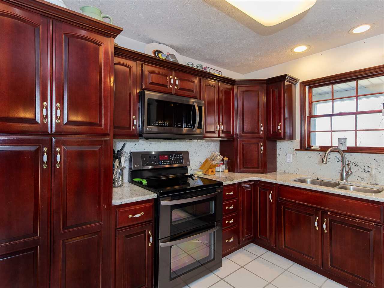 25 Jericho Road Ona, WV 25545 - Photo 7 of 28 Gallery Image 7
