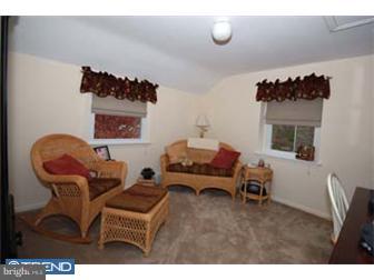 492 Maplewood Road Springfield, PA 19064 - Photo 9 of 12 Bedroom 2