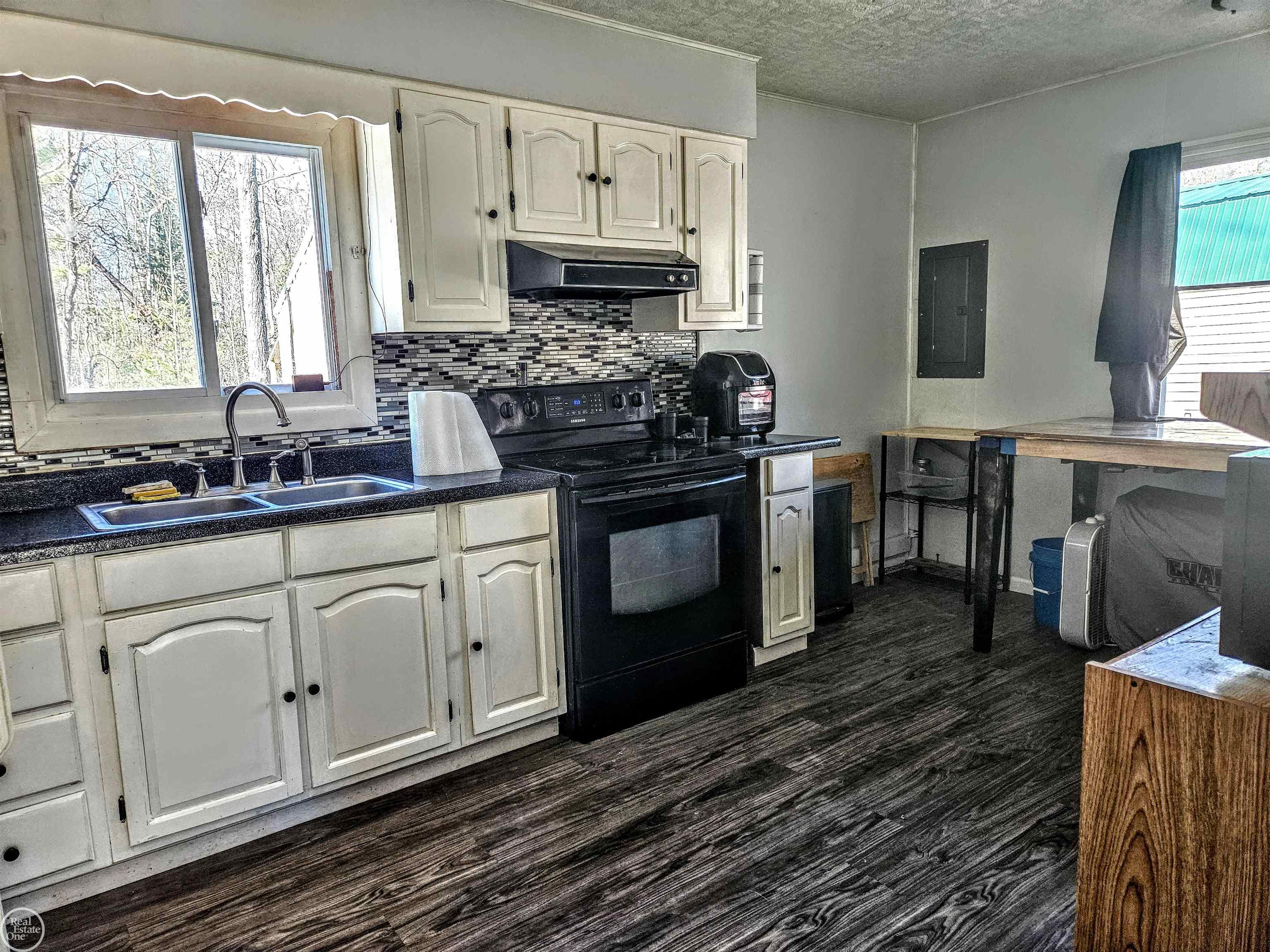 5875 Butler Road St. Helen, MI 48656 - Photo 3 of 22