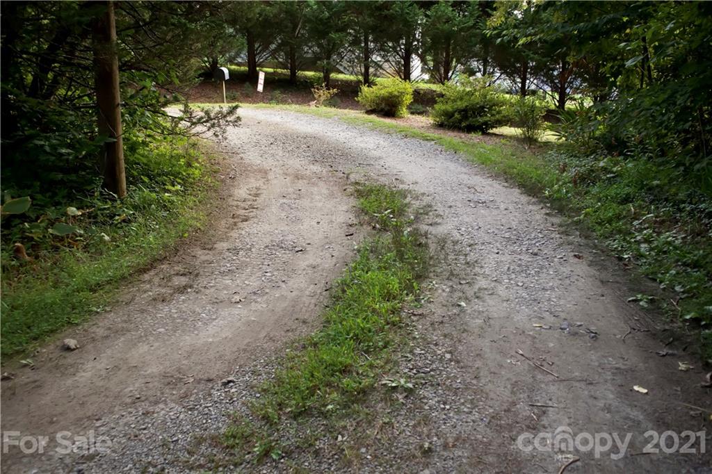 1075 Sharon Ridge Road Fairview, NC 28730 - Photo 2 of 21 Gallery Image 2