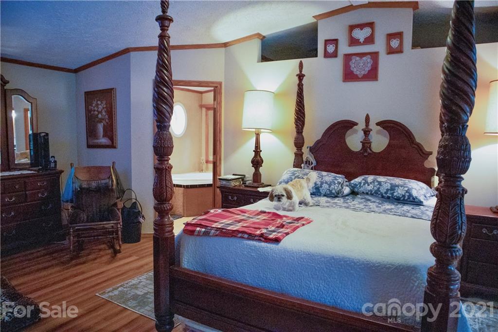 1075 Sharon Ridge Road Fairview, NC 28730 - Photo 11 of 21 Gallery Image 11
