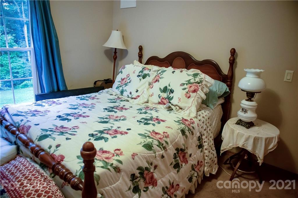 1075 Sharon Ridge Road Fairview, NC 28730 - Photo 15 of 21 Gallery Image 15