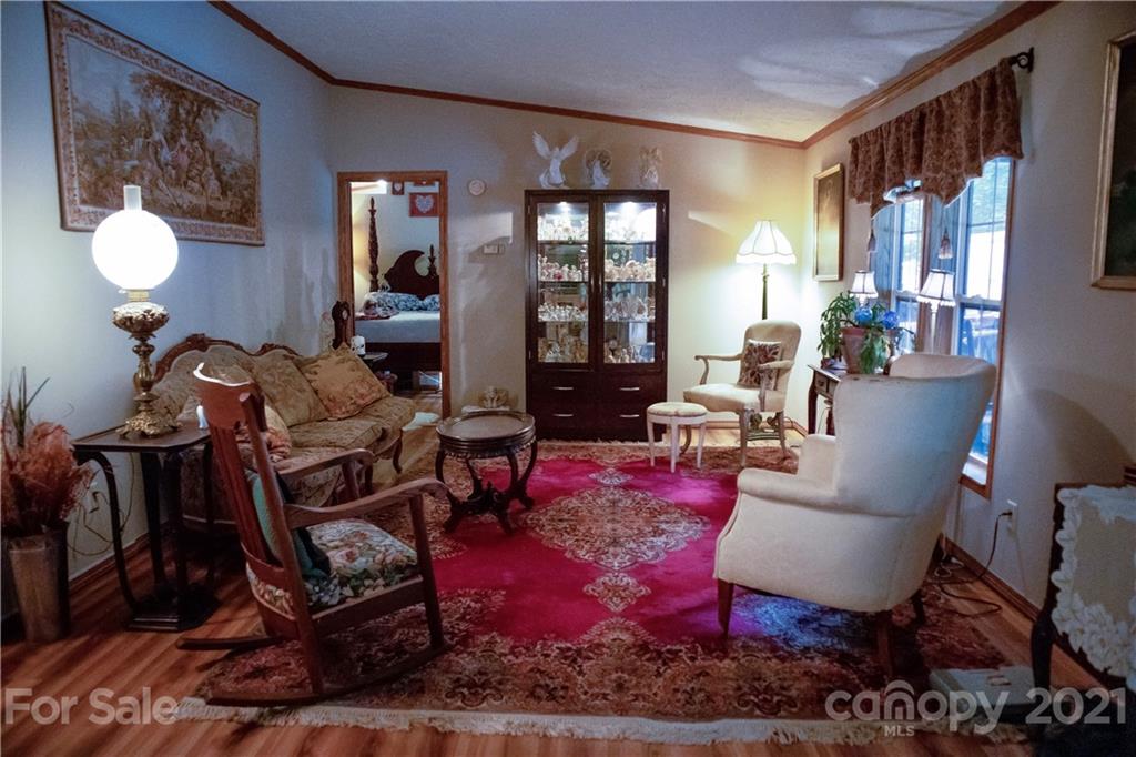 1075 Sharon Ridge Road Fairview, NC 28730 - Photo 5 of 21 Gallery Image 5