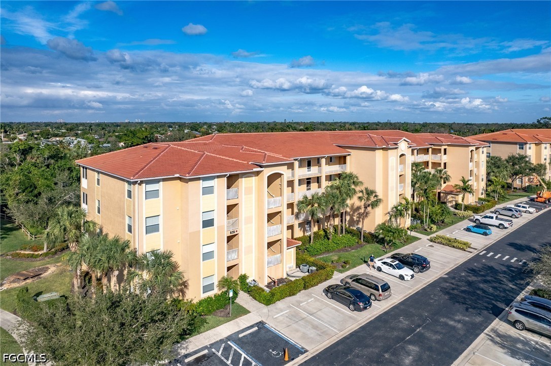 8251 Pathfinder Loop, Unit 612 Fort Myers, FL 33919 - Photo 2 of 28
