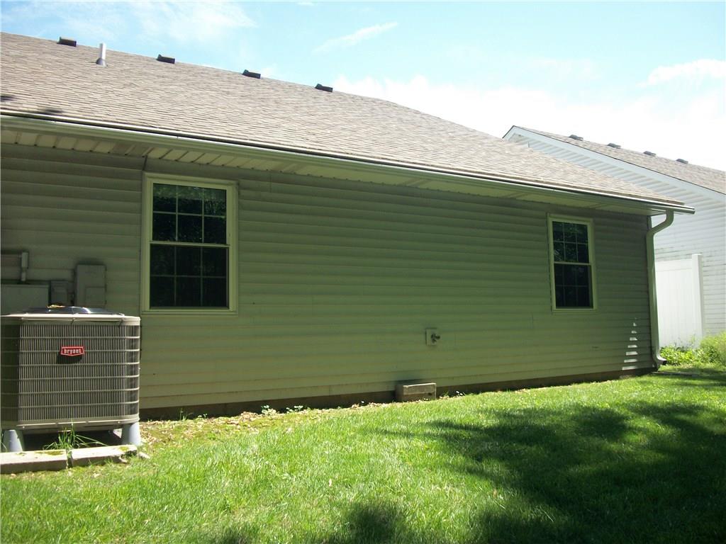 472 Ina Circle Franklin, IN 46131 - Photo 5 of 29 Gallery Image 5