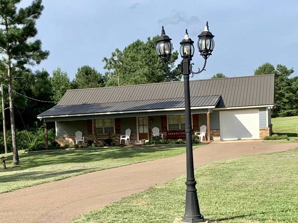 128 Straw Walker Road Magee, MS 39111 - Photo 8 of 24 Photo 8