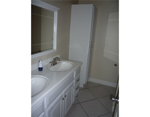 6522 Woodbury Road Boca Raton, FL 33433 - Photo 11 of 16 Additional Photo