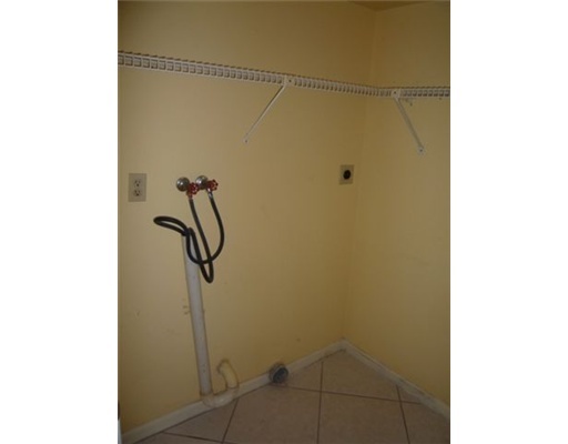 6522 Woodbury Road Boca Raton, FL 33433 - Photo 13 of 16 Additional Photo