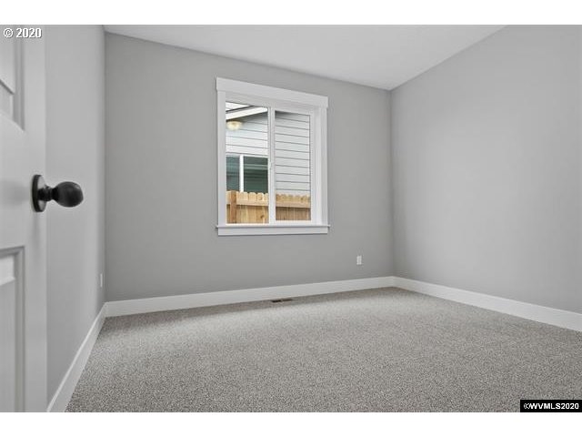 962 Chestnut Street Independence, OR 97351 - Photo 17 of 23 Gallery Image 17