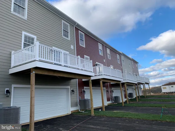 $2,999 | 872 Mapleton Avenue, Middletown, DE 19709