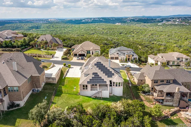 $1,075,000 | 8027 Vanity Hill, San Antonio, TX 78256