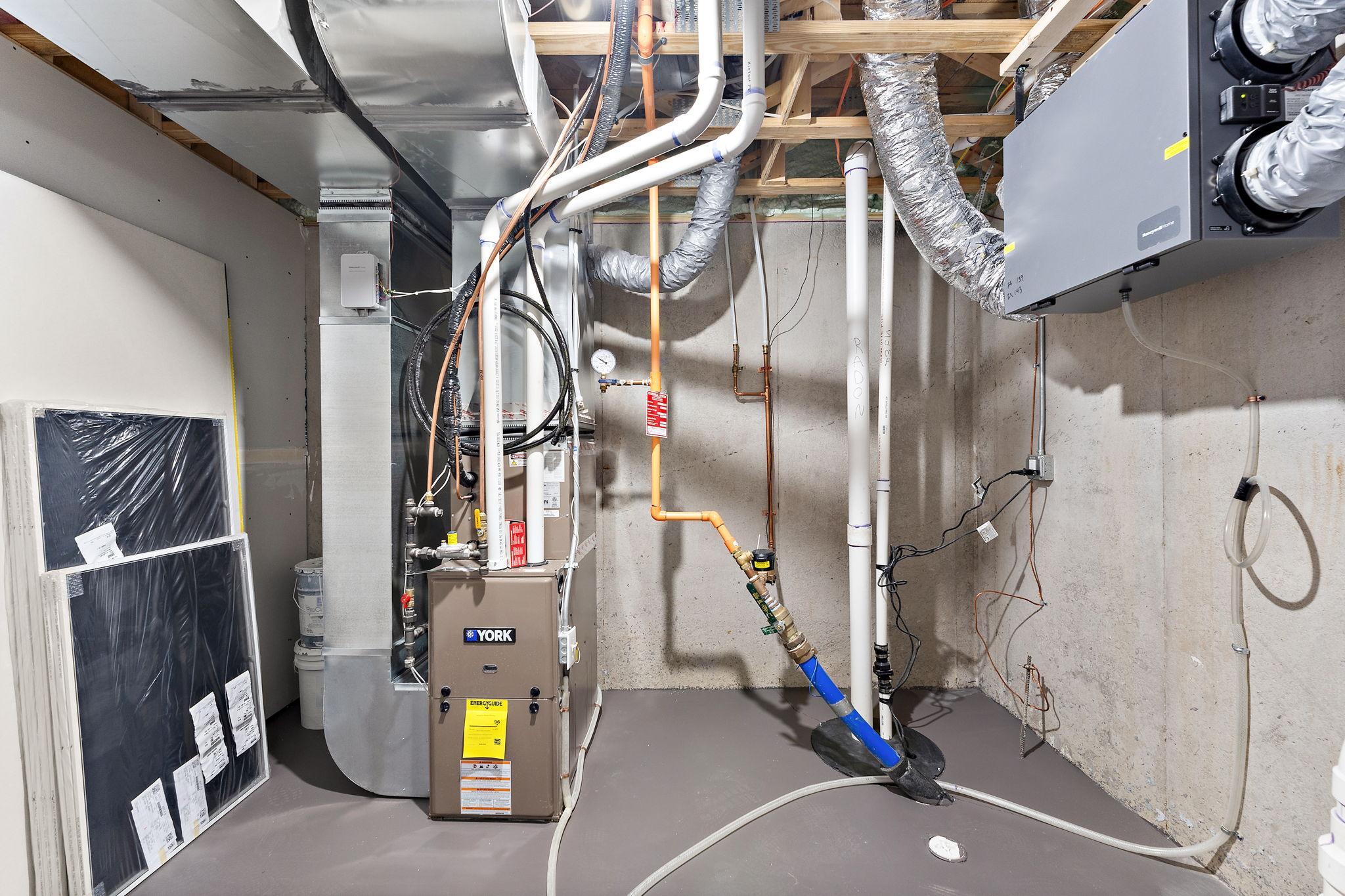 2450 County B Road West Roseville, MN 55113 - Photo 40 of 52