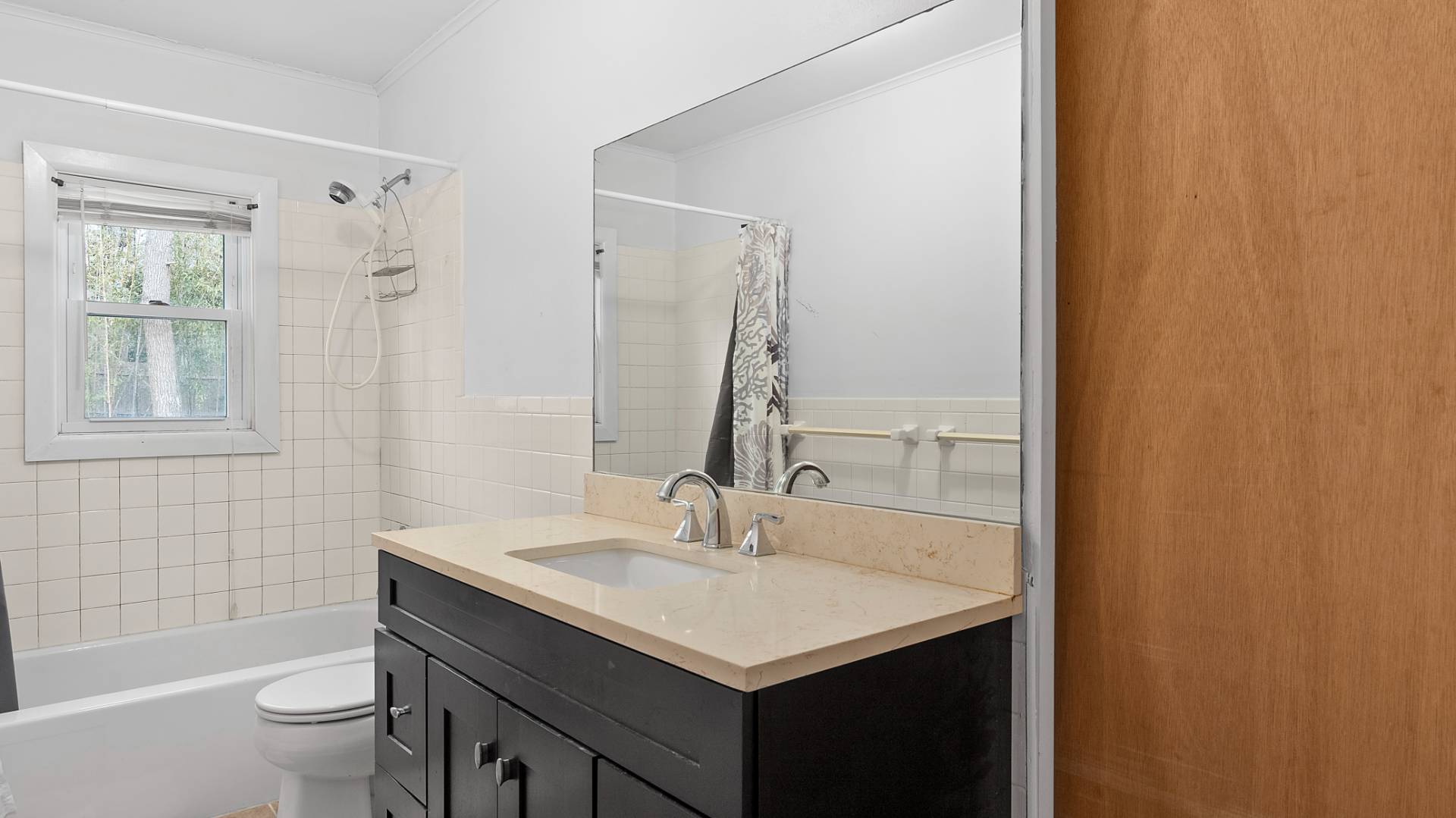 28 Pine Tree Road Southampton, NY 11968 - Photo 12 of 14 a bathroom with a sink toilet and shower
