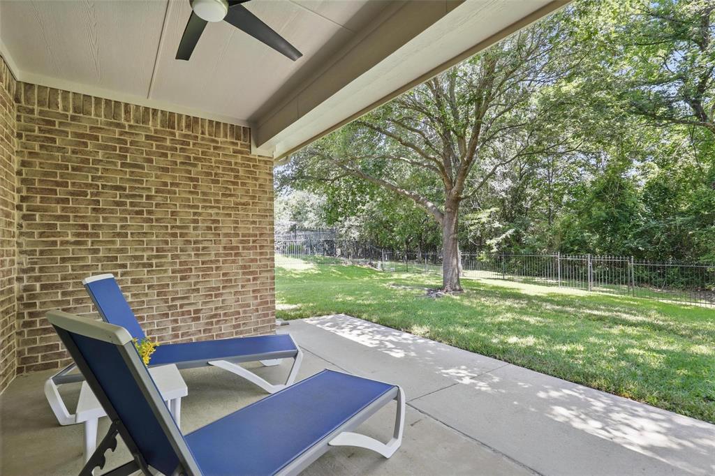 8974 Ranch Bluff Court Benbrook, TX 76126 - Photo 33 of 37