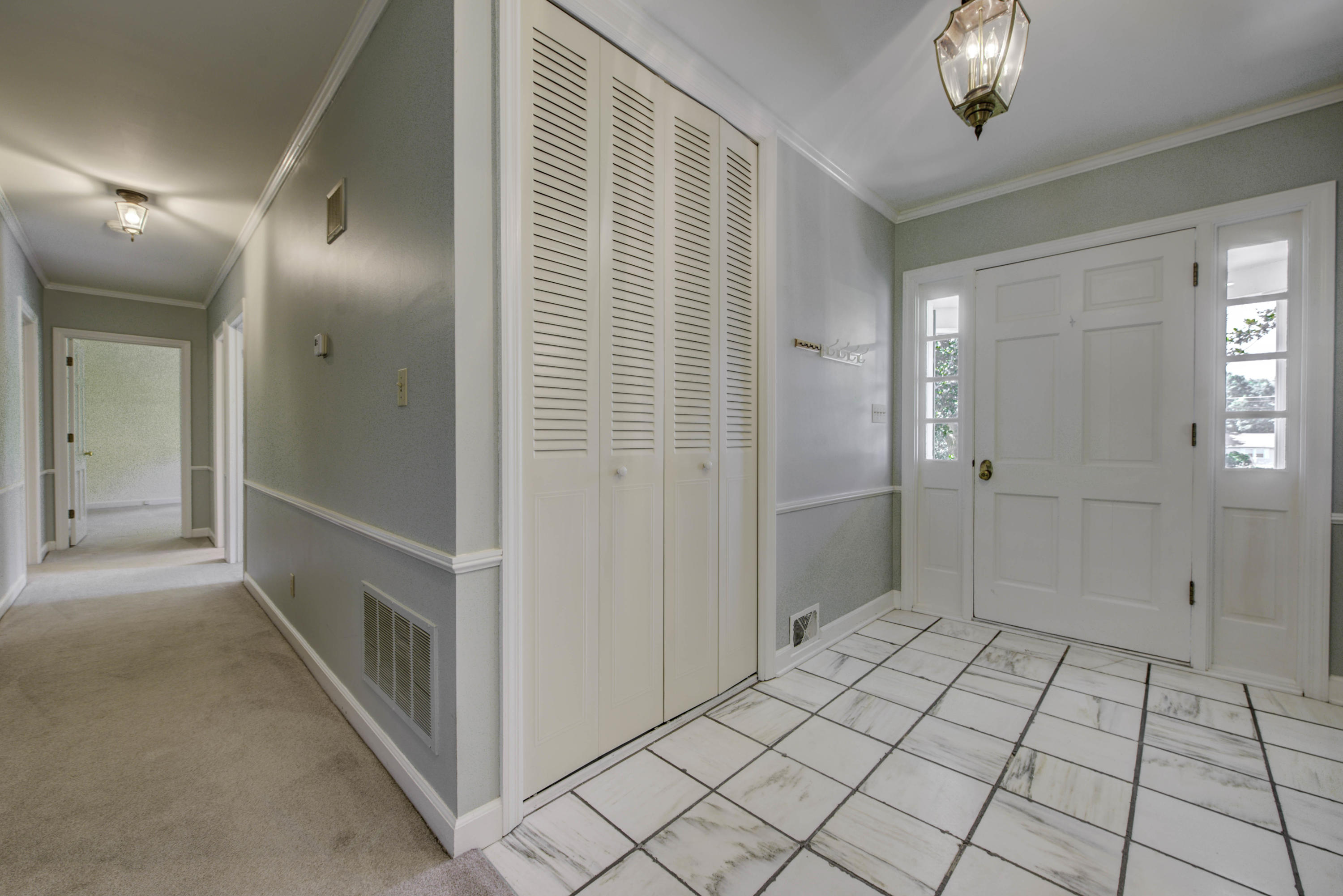 803 Riverbend Road Clinton, TN 37716 - Photo 4 of 36 803 Riverbend Rd.4