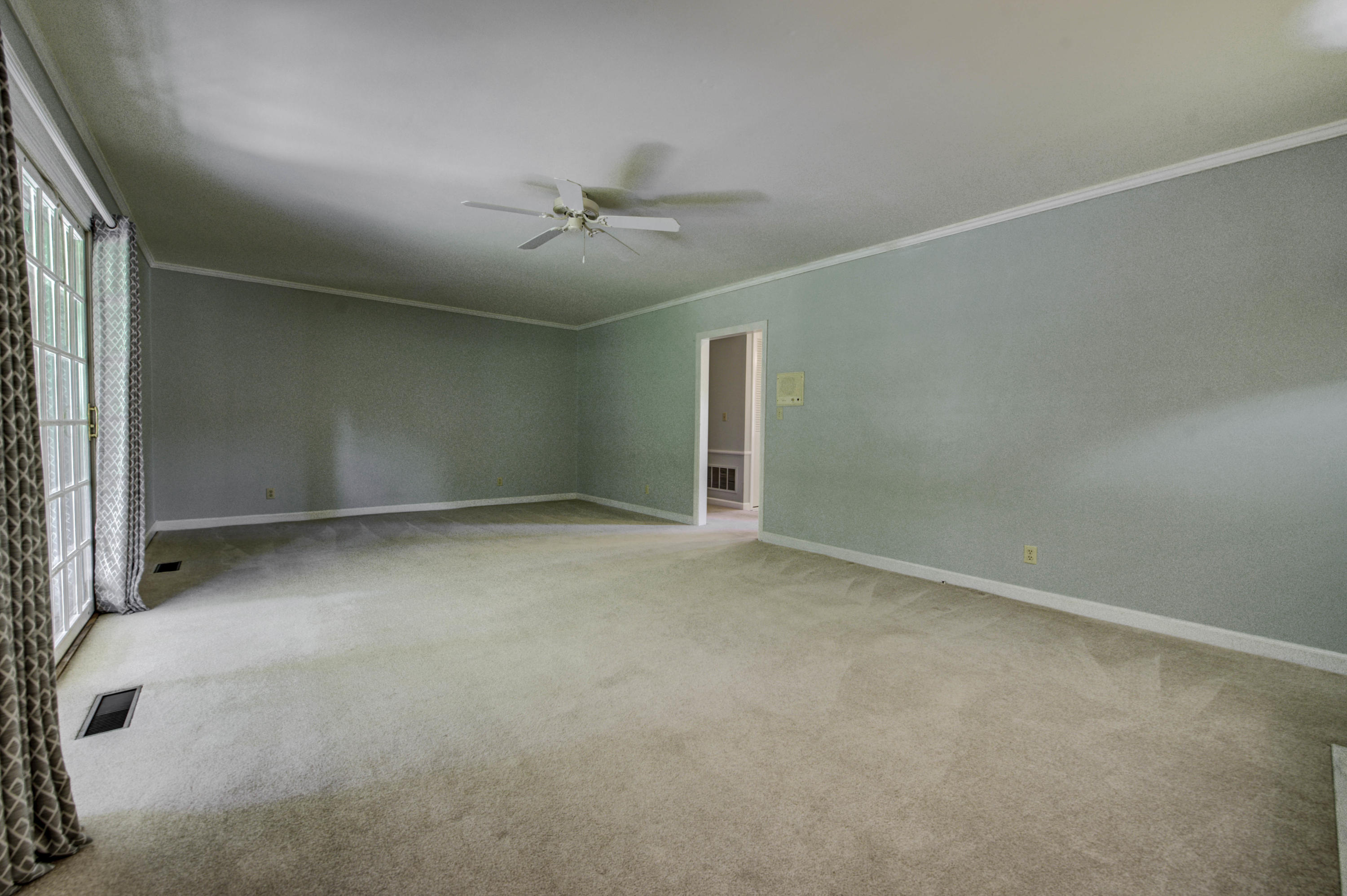 803 Riverbend Road Clinton, TN 37716 - Photo 7 of 36 803 Riverbend Rd.7