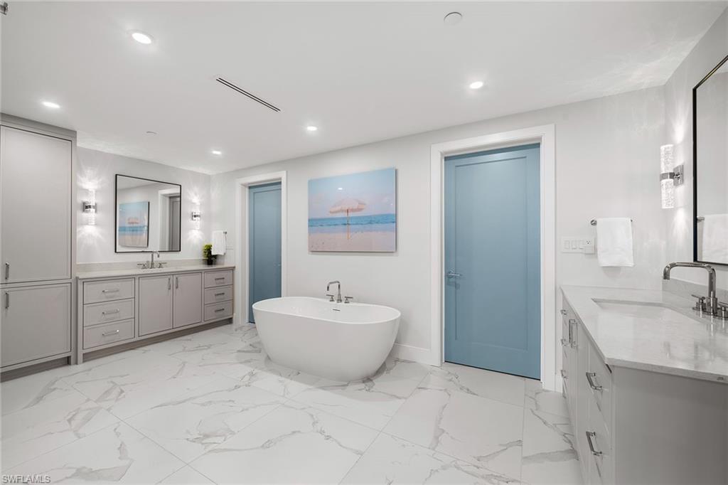 13935 Old Coast Road, Unit 305 Naples, FL 34110 - Photo 19 of 46