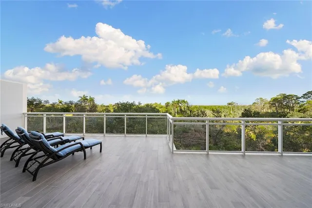 $3,150,000 | 13935 Old Coast Road, Unit 305, Naples, FL 34110