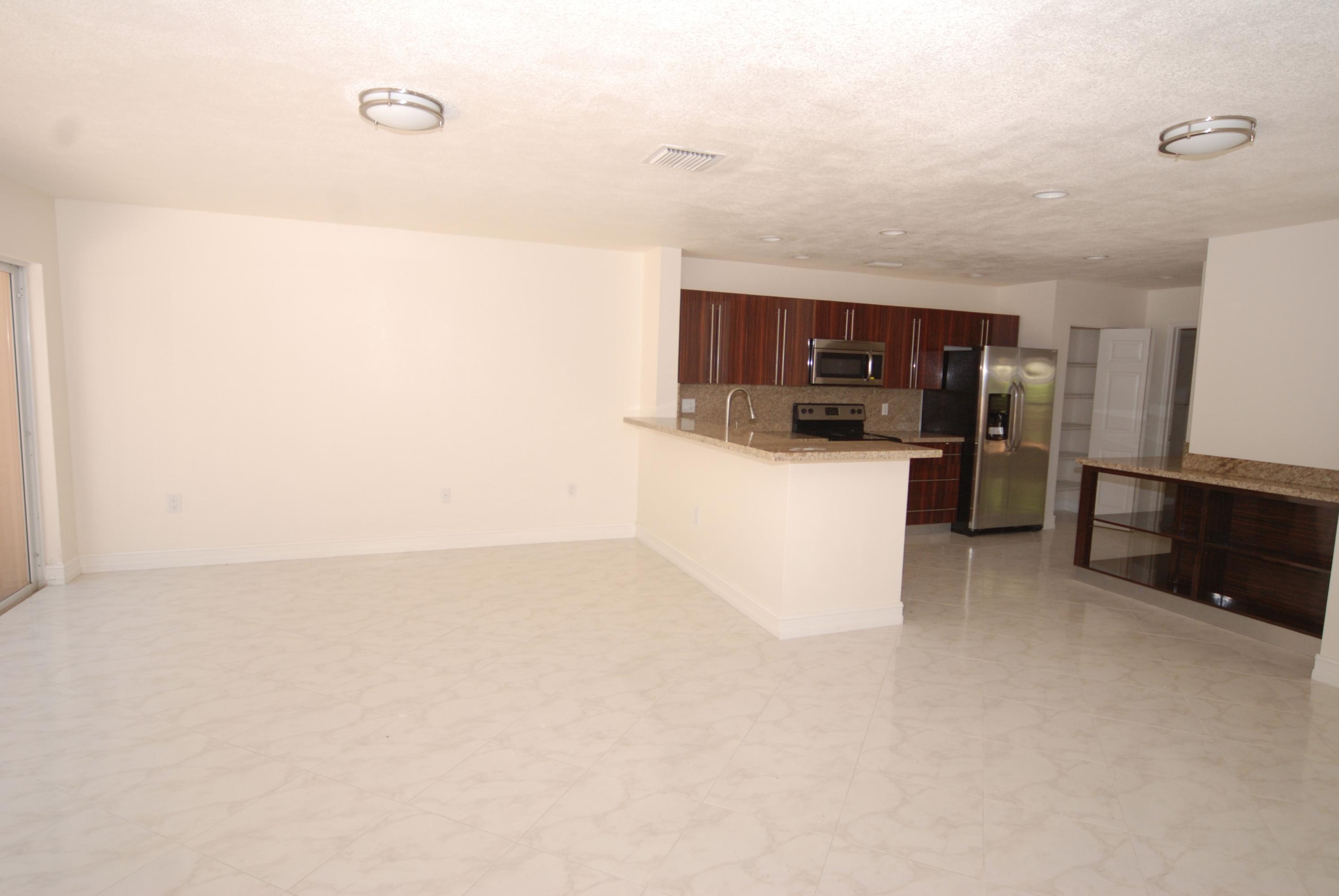 5094 Windsor Parke Drive Boca Raton, FL 33496 - Photo 6 of 16 DSC_0227
