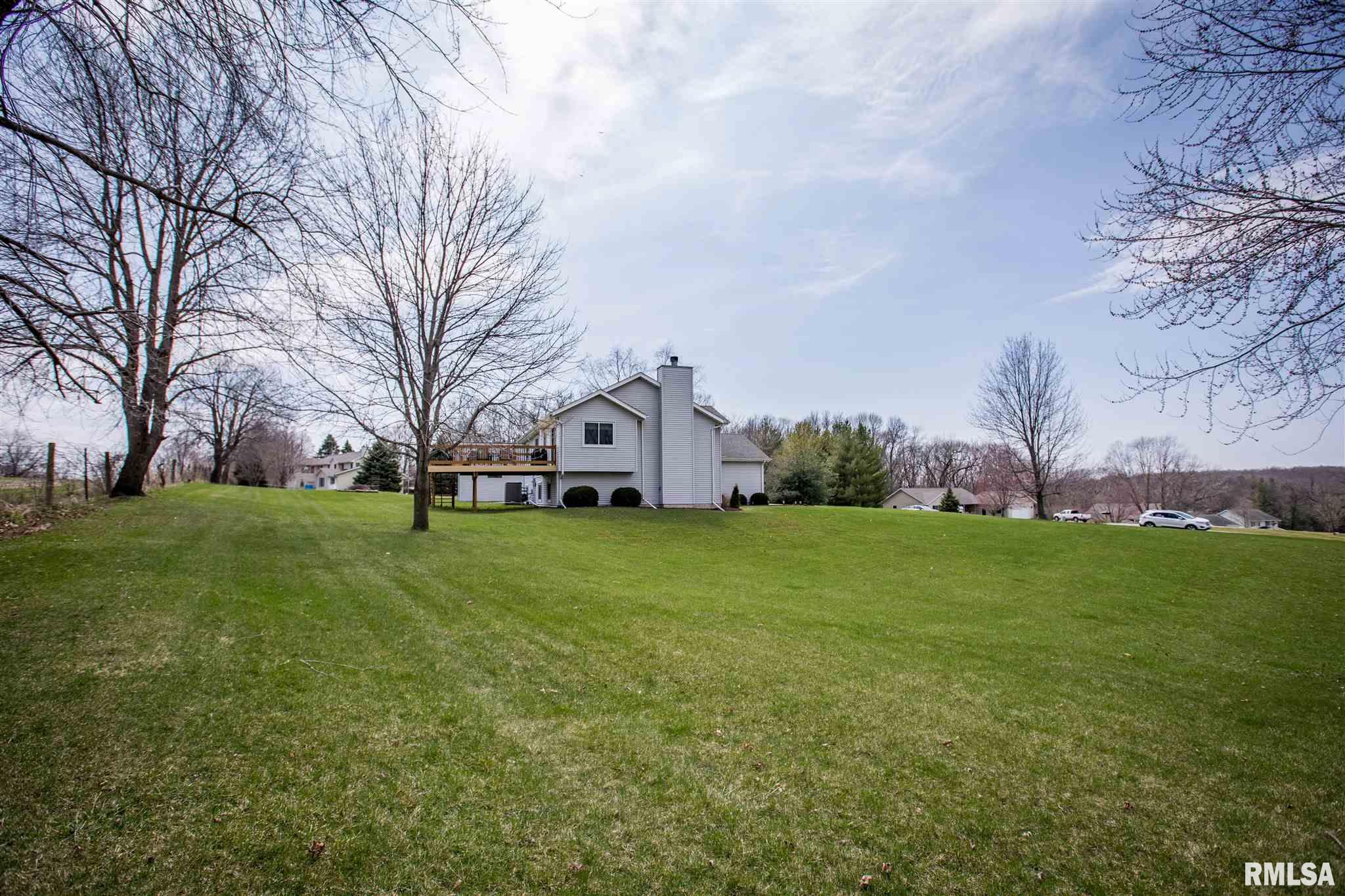 121 Valley Heights Road Blue Grass, IA 52726 - Photo 3 of 29 Gallery Image 3