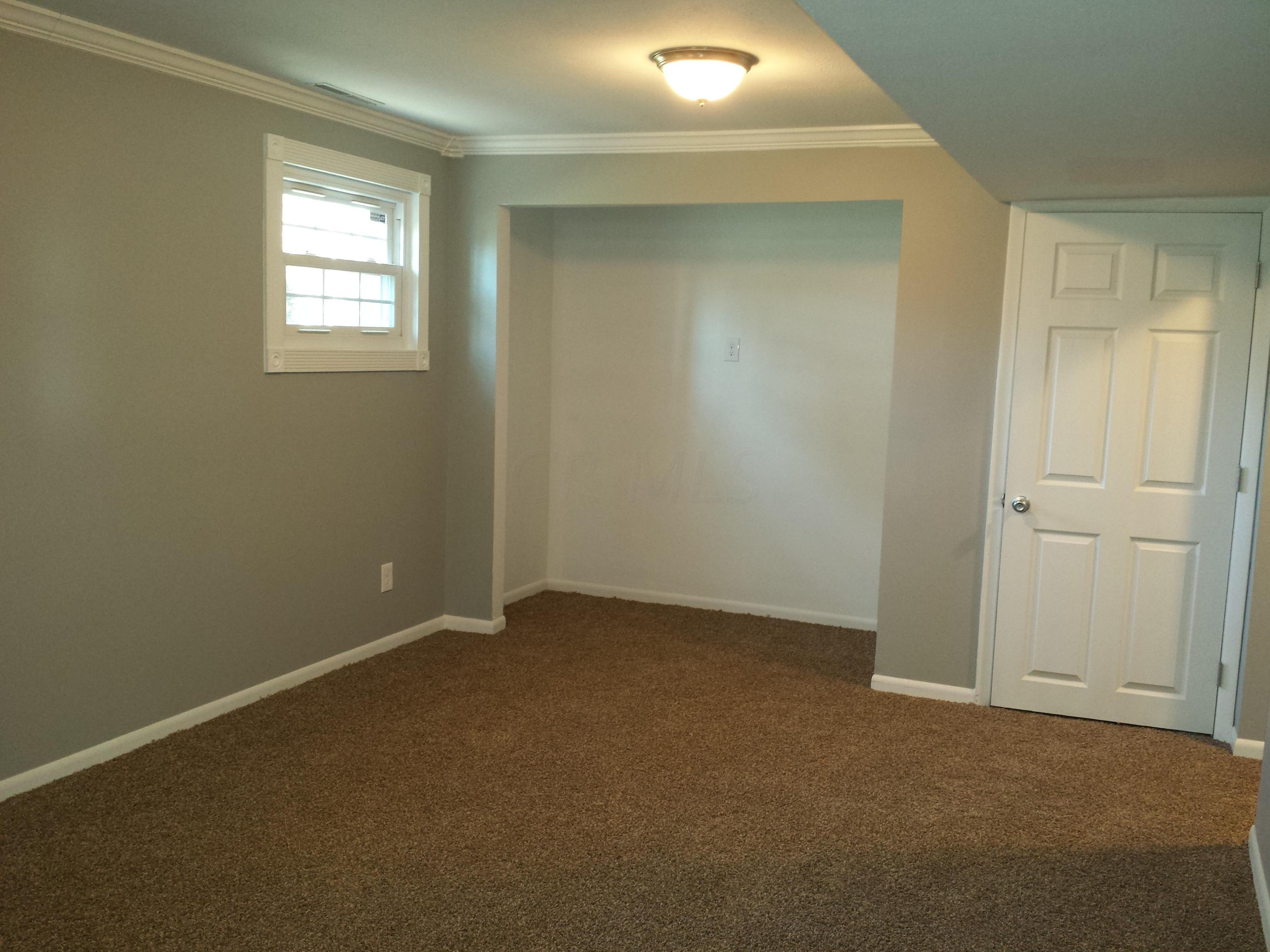 290 Rivers End Road Columbus, OH 43230 - Photo 17 of 20
