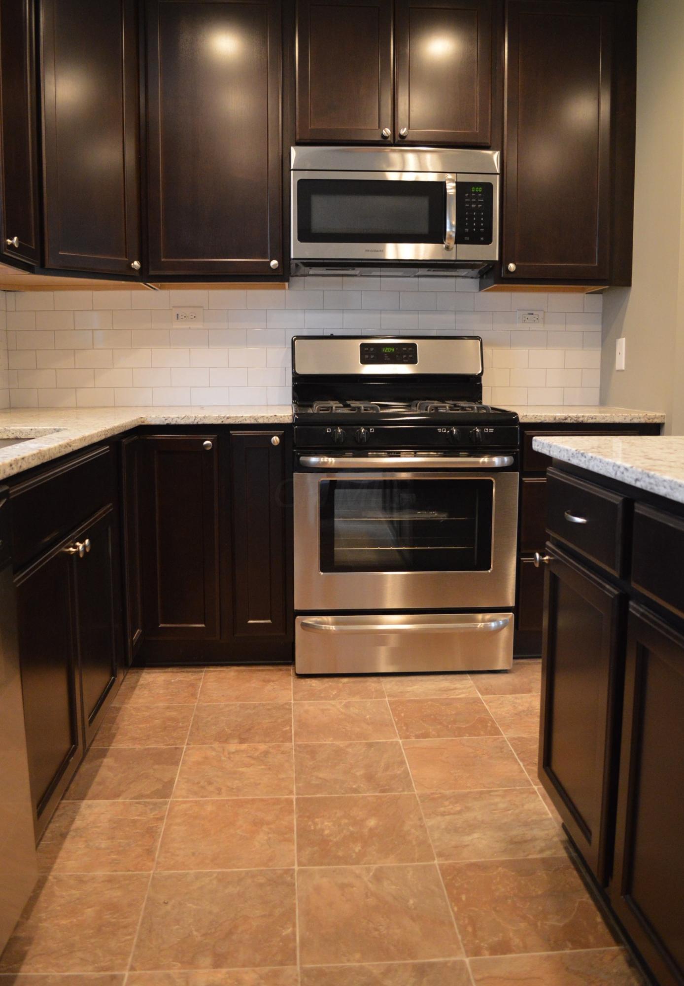 290 Rivers End Road Columbus, OH 43230 - Photo 7 of 20