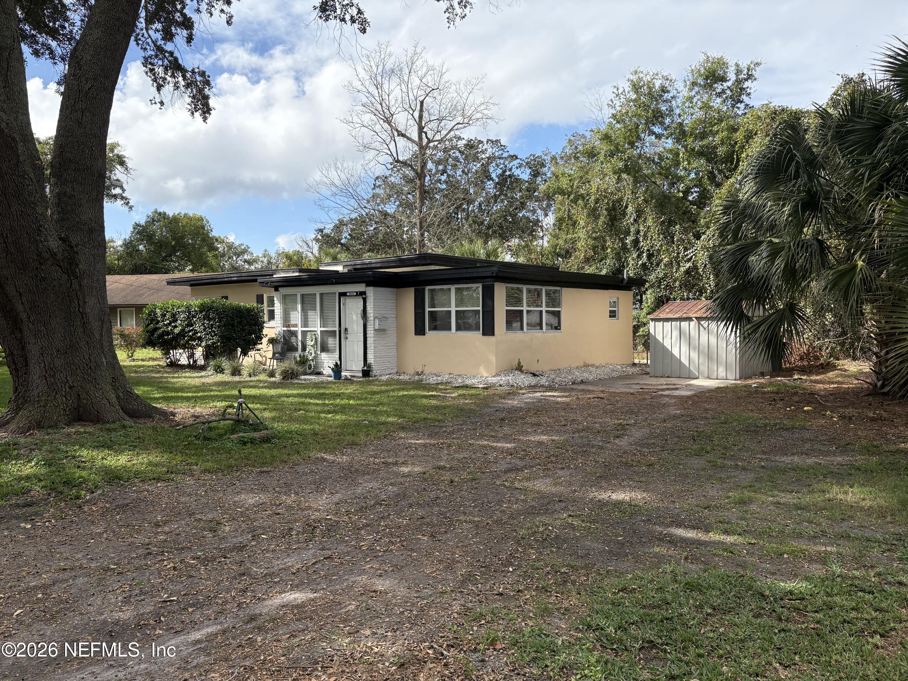 2415 Brownwood Road Jacksonville, FL 32207 - Photo 2 of 11 IMG_4187
