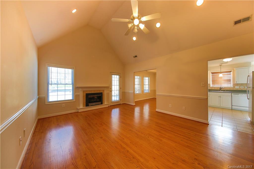2423 Sandy Ridge Run Rock Hill, SC 29732 - Photo 3 of 24 Gallery Image 3