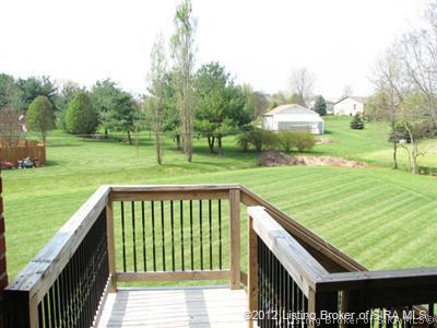 1545 Edwardsville Galena Road Georgetown, IN 47122 - Photo 5 of 10