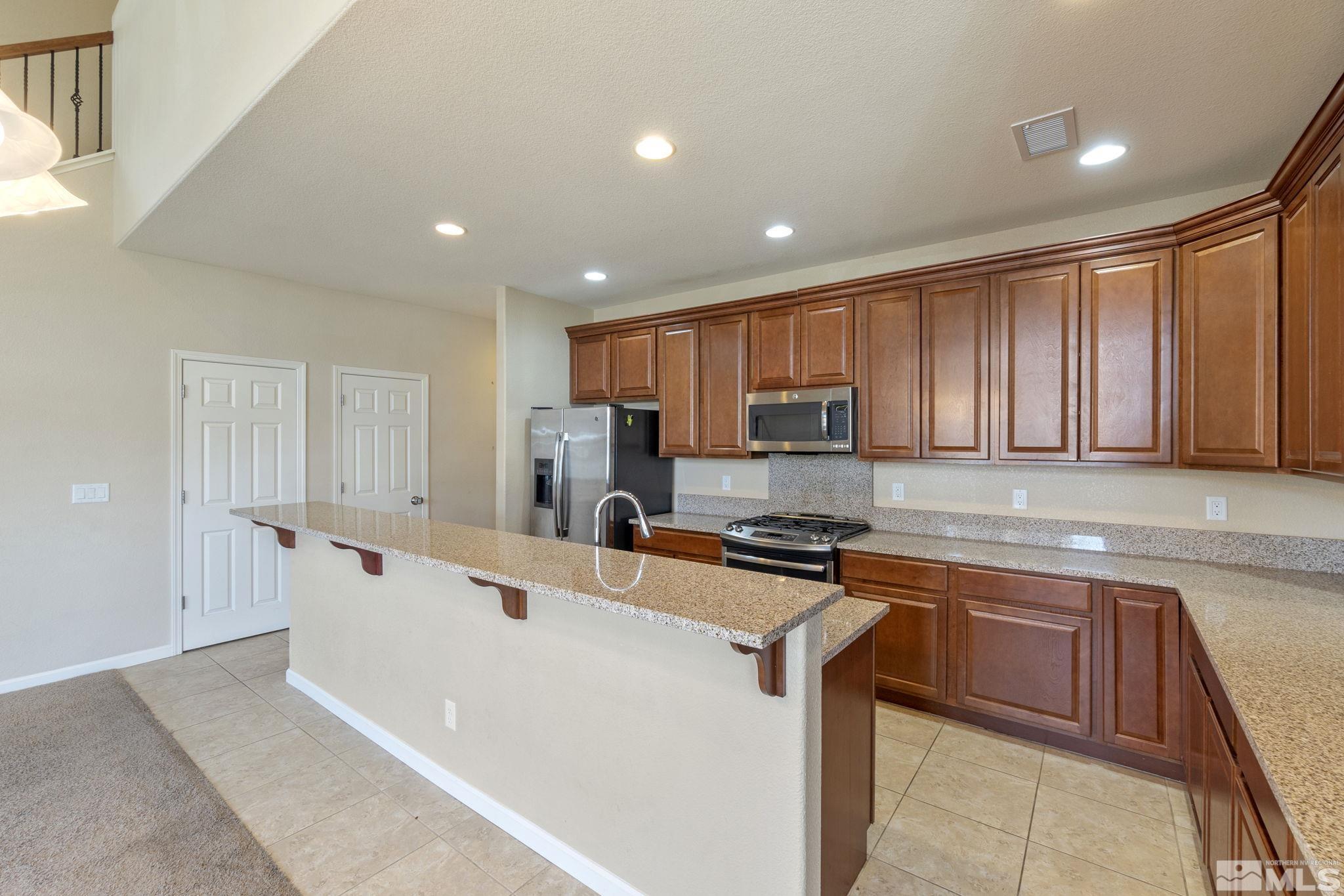 225 Brooksby Lane Reno, NV 89509 - Photo 4 of 25 Photo 4