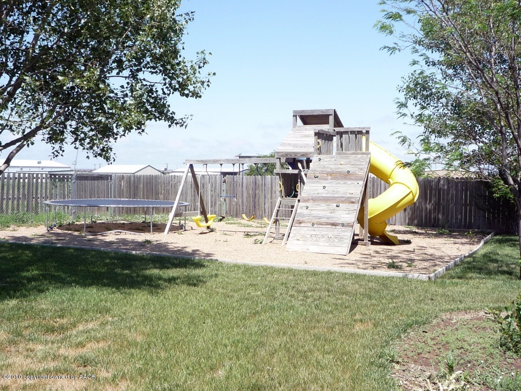 8950 Red Wing Road Amarillo, TX 79119 - Photo 25 of 29 a view of swimming pool with sitting area