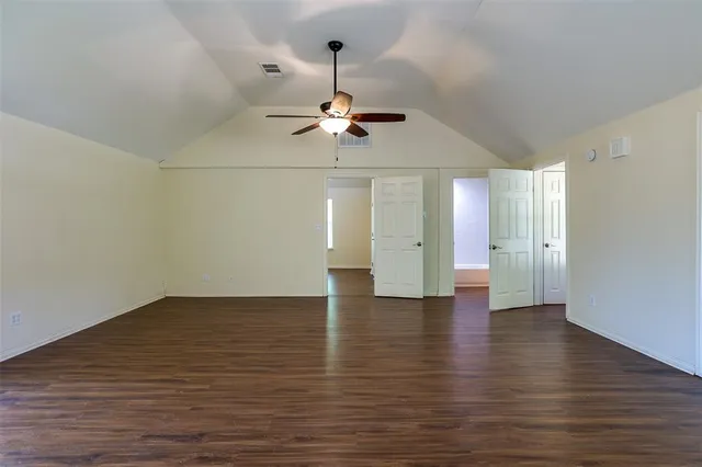 $1,750 | 3316 Tin Top Highway, Granbury, TX 76048